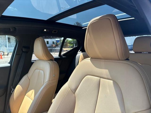 used 2019 Volvo XC40 car, priced at $20,989