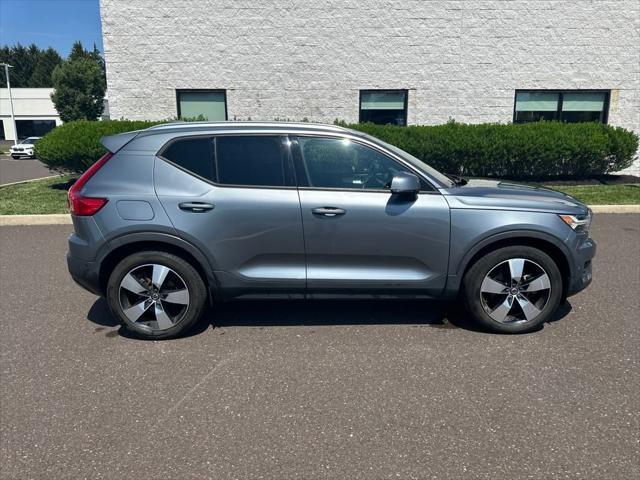 used 2019 Volvo XC40 car, priced at $20,989