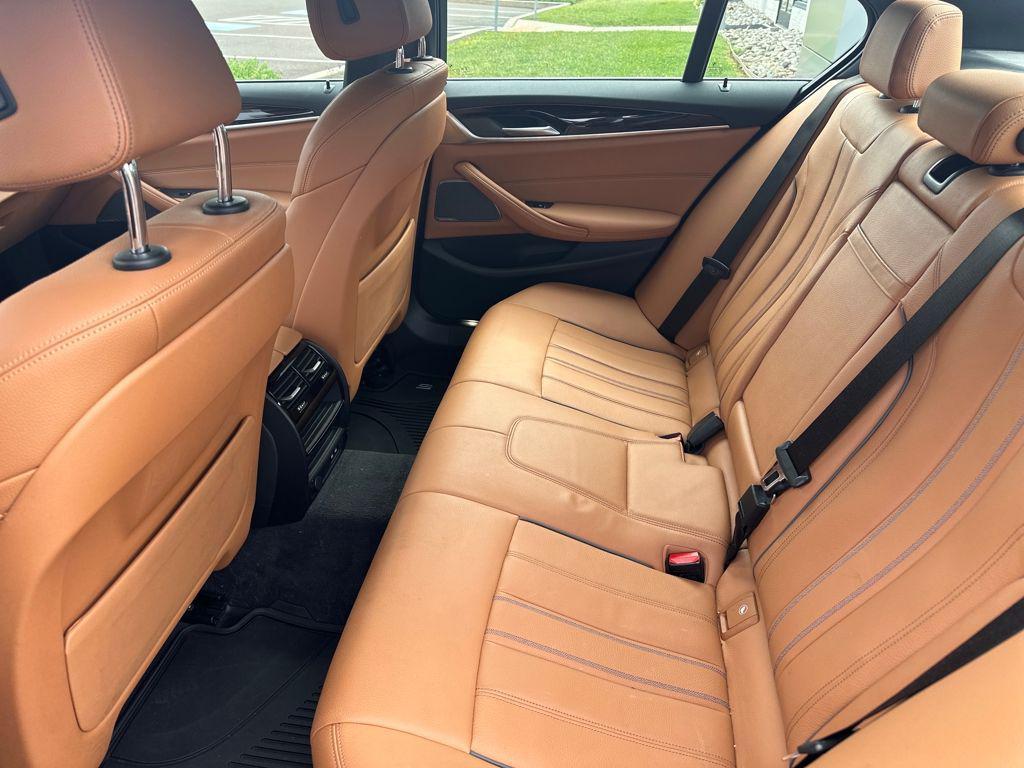used 2023 BMW 540 car, priced at $50,989