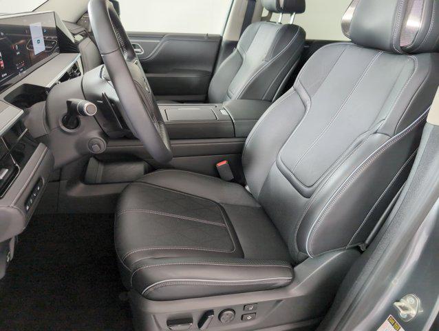 used 2025 INFINITI QX80 car, priced at $82,499