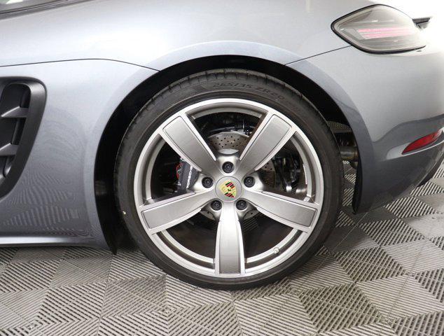 new 2025 Porsche 718 Cayman car, priced at $89,485