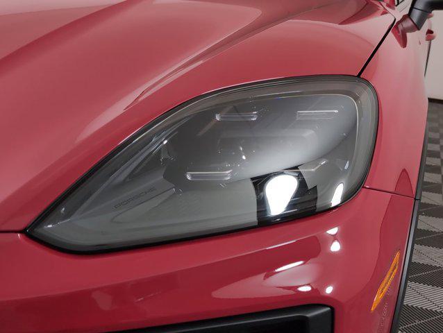 new 2025 Porsche Cayenne car, priced at $123,265