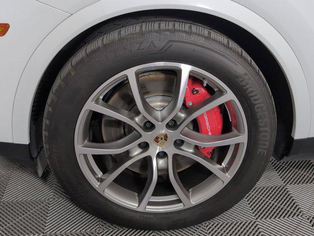new 2024 Porsche Cayenne car, priced at $122,300