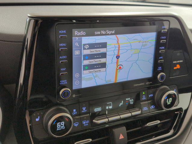 used 2021 Toyota Highlander car, priced at $29,997
