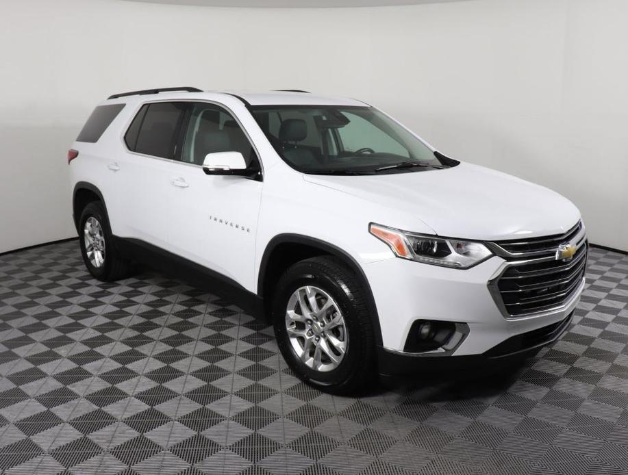 used 2020 Chevrolet Traverse car, priced at $27,498