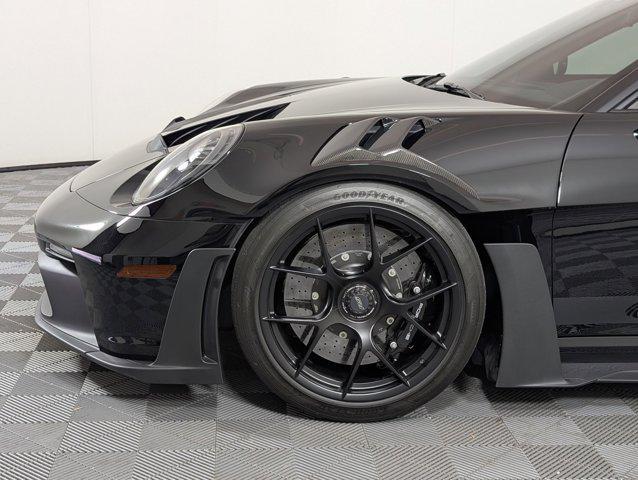 used 2025 Porsche 911 car, priced at $417,999