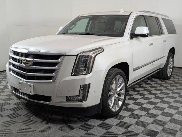 used 2020 Cadillac Escalade ESV car, priced at $39,398