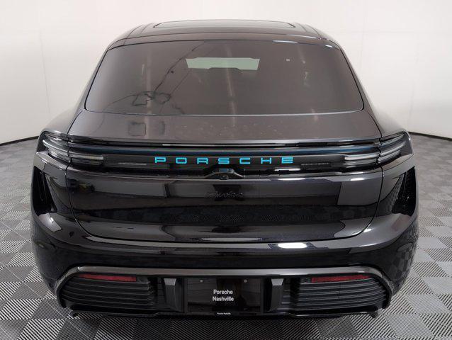 new 2025 Porsche Macan car, priced at $123,695
