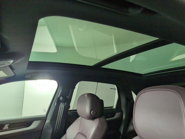 new 2025 Porsche Cayenne car, priced at $139,805