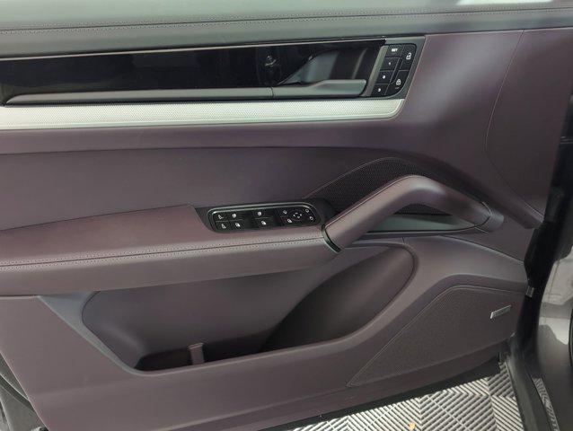 new 2025 Porsche Cayenne car, priced at $139,805