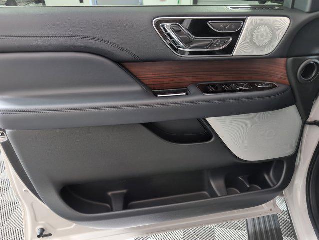 used 2023 Lincoln Navigator car, priced at $59,999