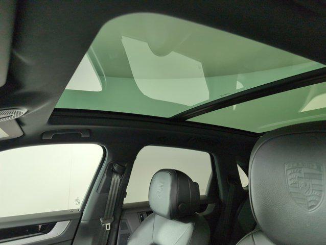 new 2025 Porsche Cayenne car, priced at $105,985