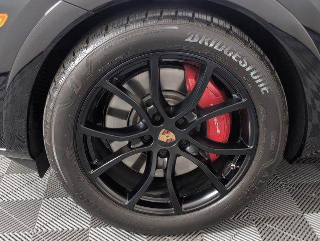 used 2025 Porsche Cayenne car, priced at $137,999