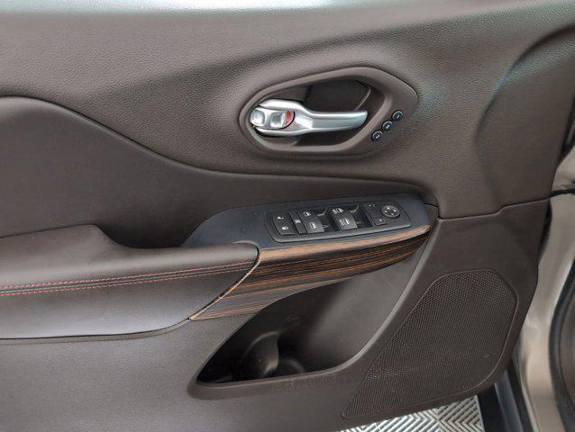 used 2016 Jeep Cherokee car, priced at $10,798