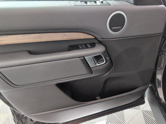 used 2018 Land Rover Discovery car, priced at $16,007