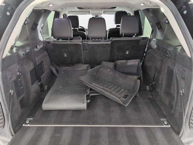 used 2018 Land Rover Discovery car, priced at $16,007
