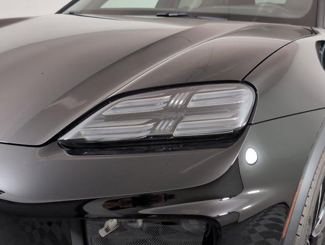 used 2025 Porsche Macan car, priced at $99,981
