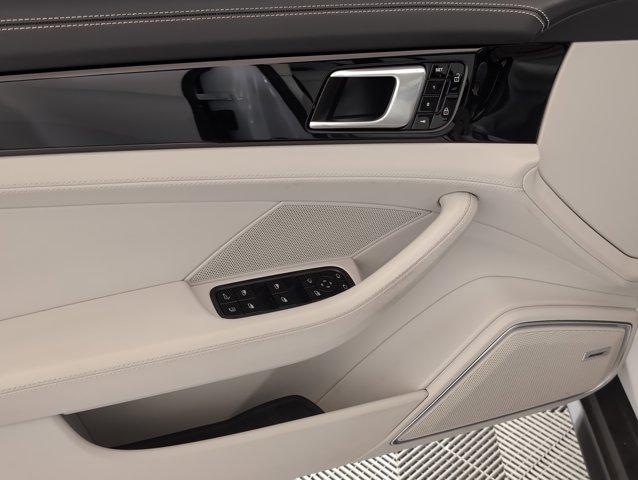 used 2021 Porsche Panamera e-Hybrid car, priced at $78,996