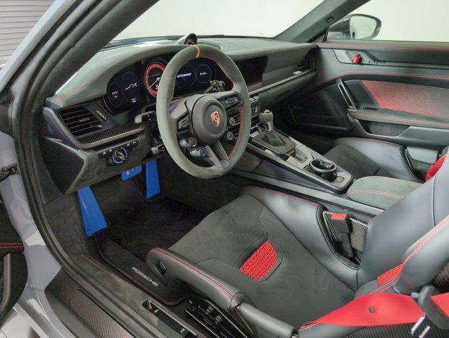 used 2025 Porsche 911 car, priced at $434,998