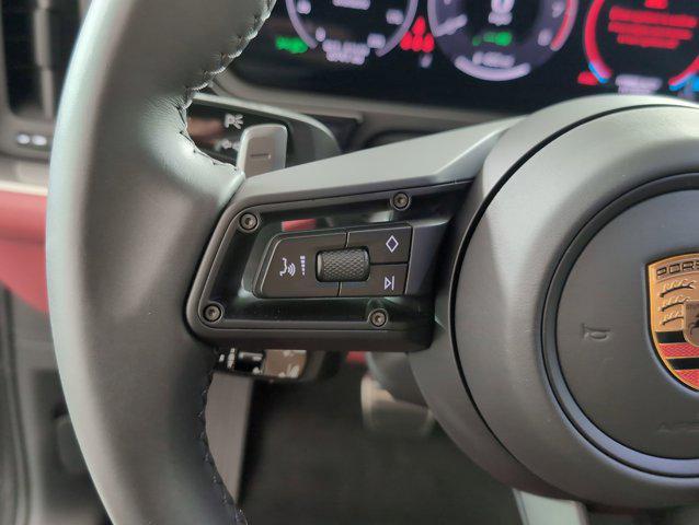 new 2025 Porsche Cayenne car, priced at $134,295