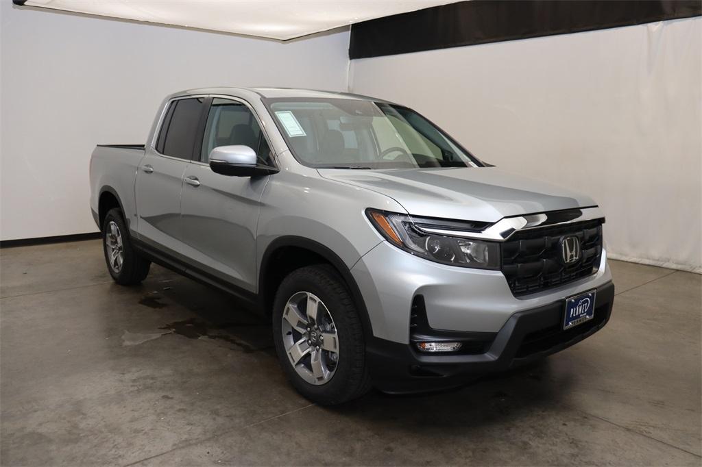 new 2025 Honda Ridgeline car, priced at $42,168