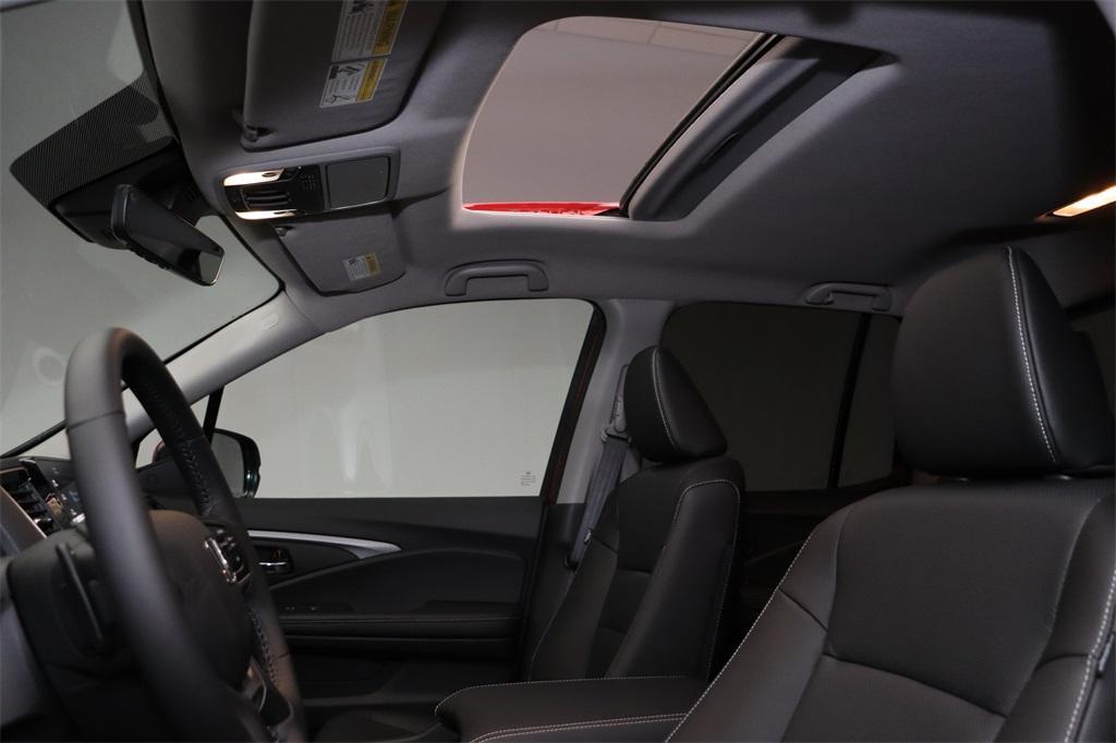 new 2025 Honda Ridgeline car, priced at $42,168