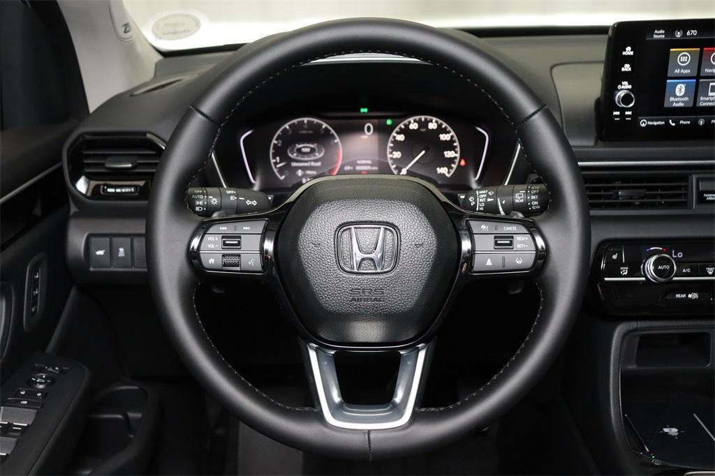 new 2025 Honda Pilot car, priced at $47,781