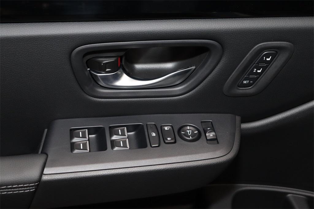 new 2025 Honda Pilot car, priced at $47,781
