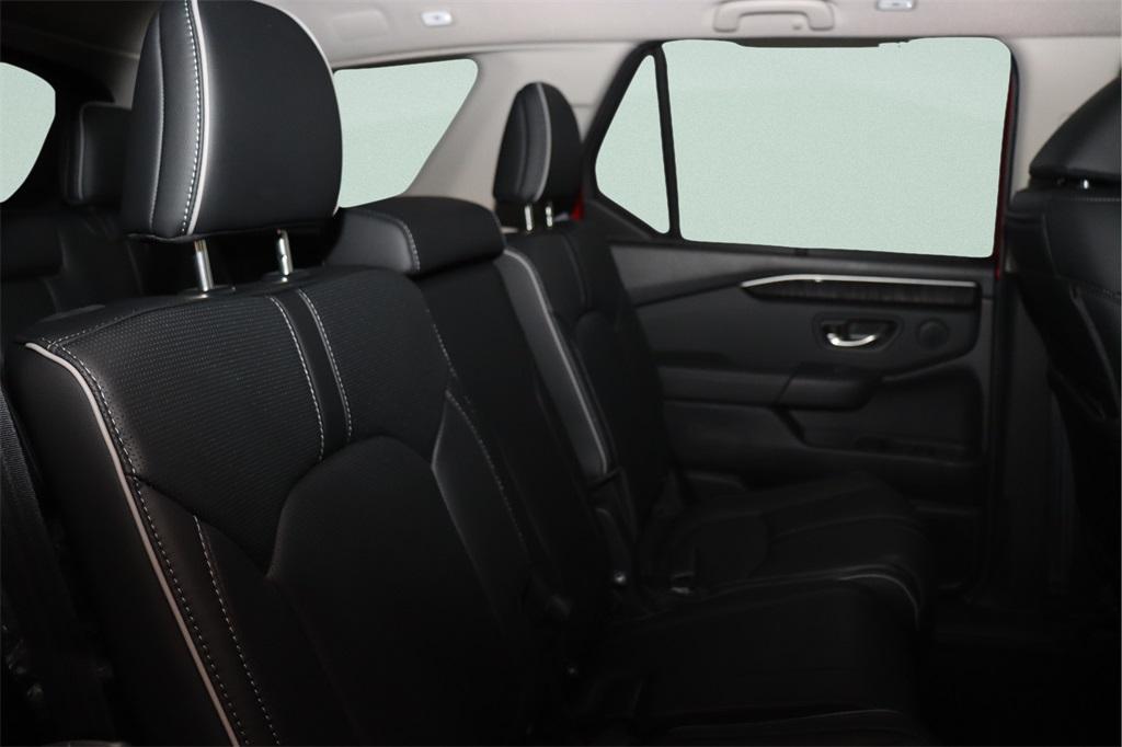 new 2025 Honda Pilot car, priced at $53,780