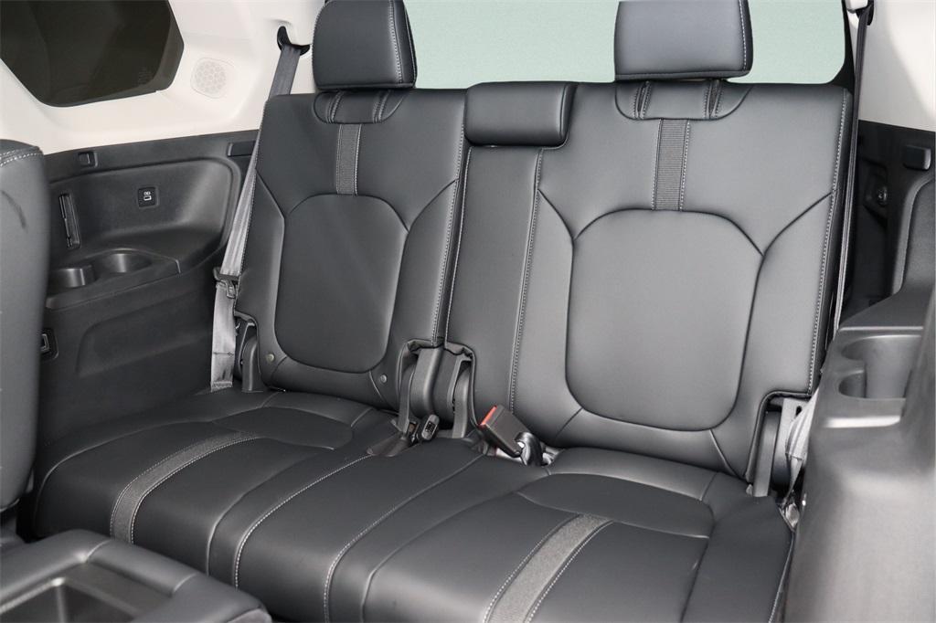 new 2025 Honda Pilot car, priced at $49,197