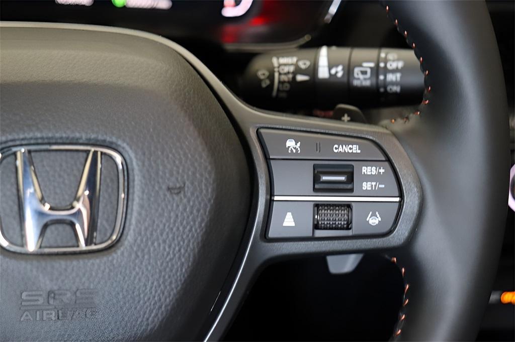 new 2026 Honda CR-V Hybrid car, priced at $40,396