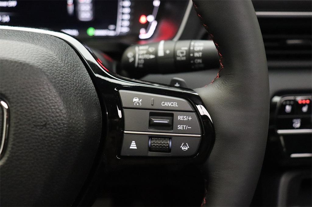 new 2025 Honda Pilot car, priced at $54,735