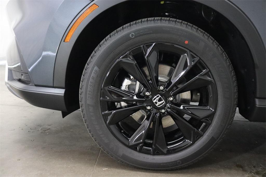 new 2026 Honda CR-V Hybrid car, priced at $41,895