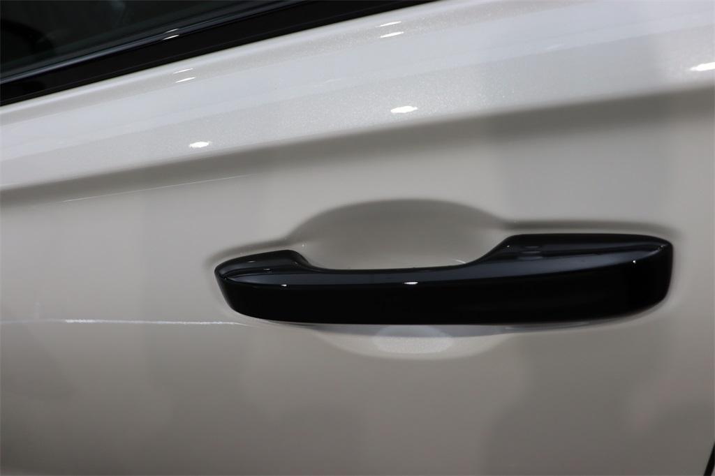 new 2026 Honda CR-V Hybrid car, priced at $40,650