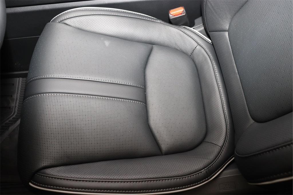 new 2025 Honda Pilot car, priced at $52,030