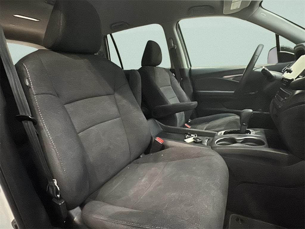 used 2020 Honda Pilot car, priced at $18,500