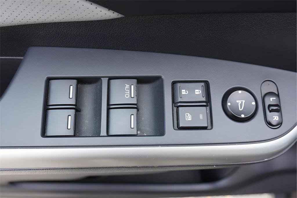 used 2015 Honda CR-V car, priced at $19,000