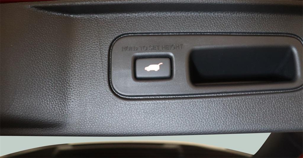new 2025 Honda Pilot car, priced at $49,037