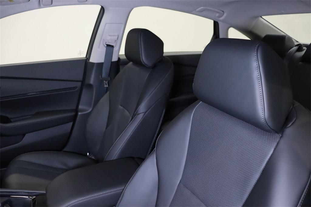 new 2025 Honda Accord Hybrid car, priced at $39,450