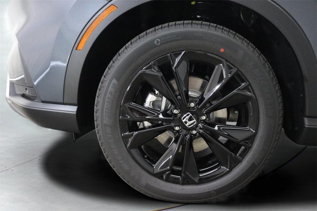 new 2026 Honda CR-V Hybrid car, priced at $42,200