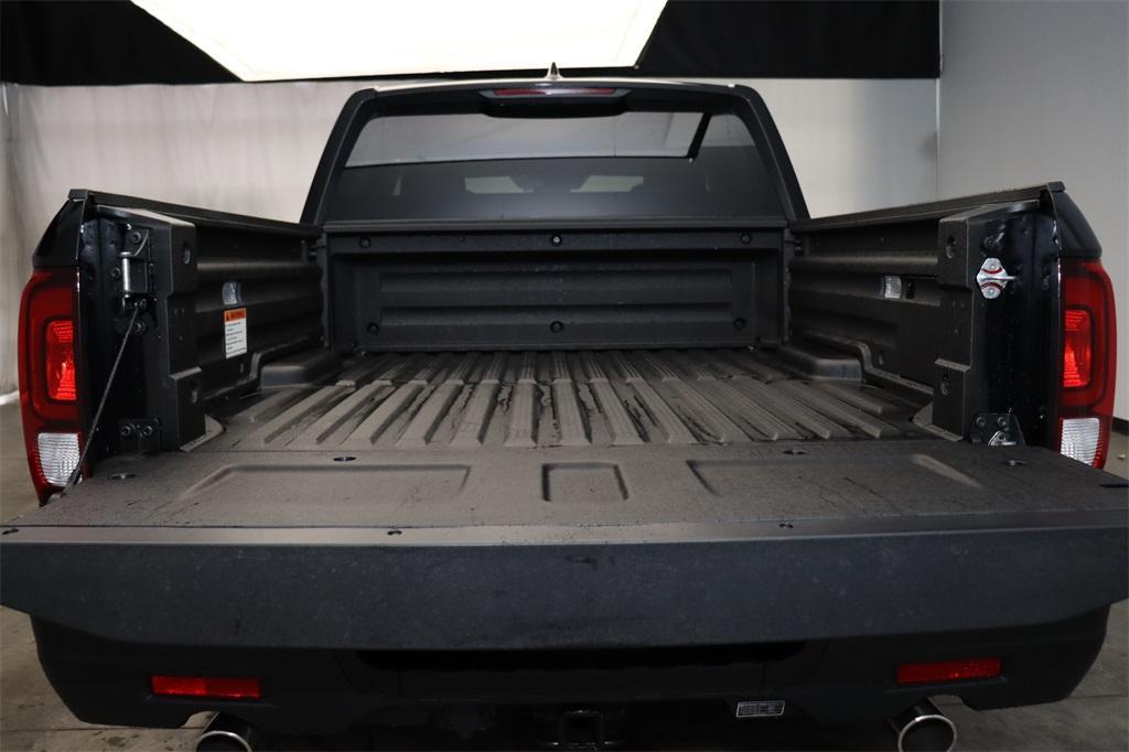 new 2025 Honda Ridgeline car, priced at $40,271
