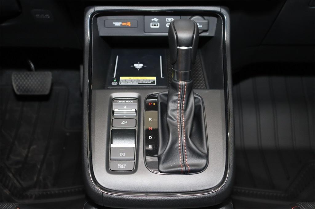 new 2025 Honda CR-V Hybrid car, priced at $41,655