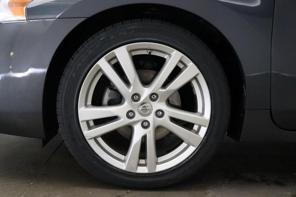 used 2013 Nissan Altima car, priced at $10,000