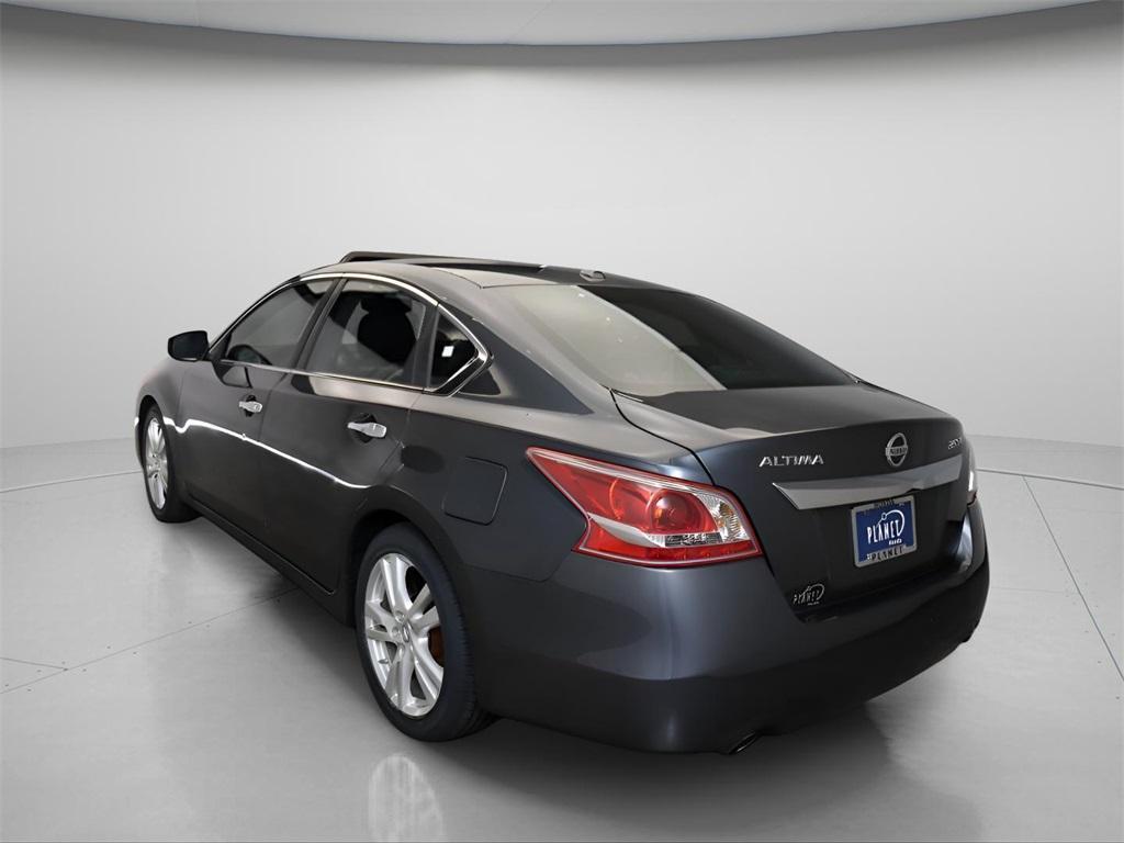used 2013 Nissan Altima car, priced at $8,500