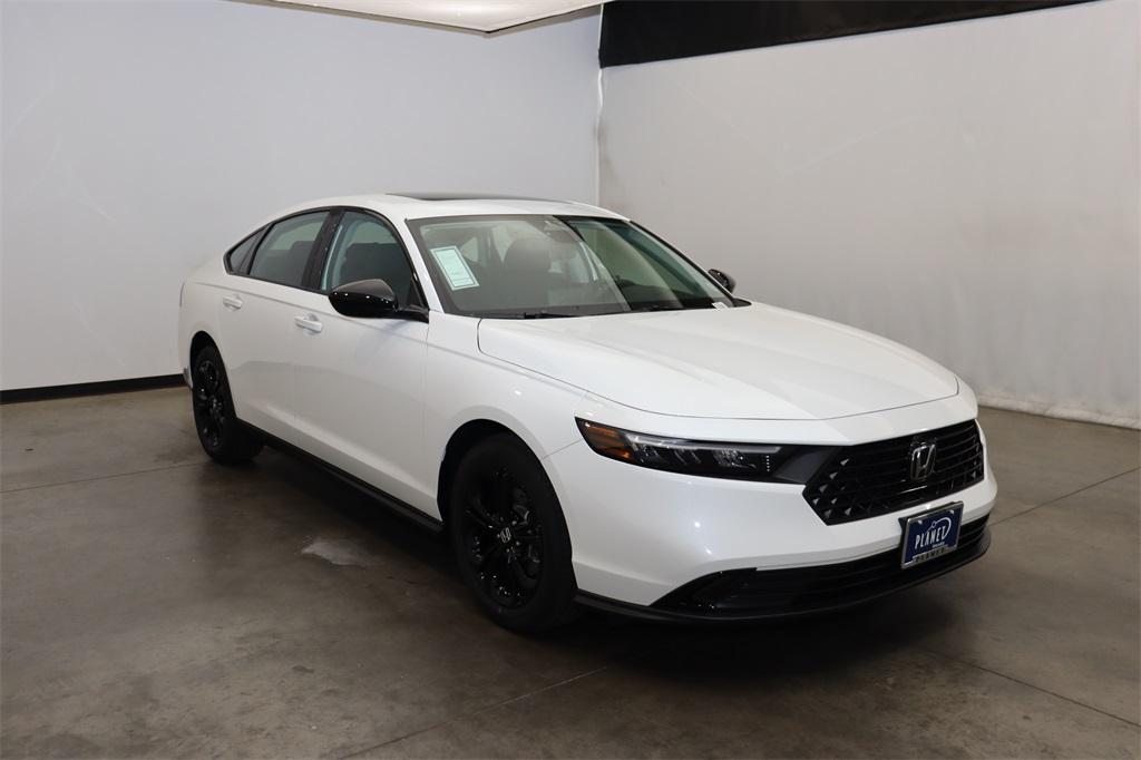 new 2025 Honda Accord car, priced at $31,165