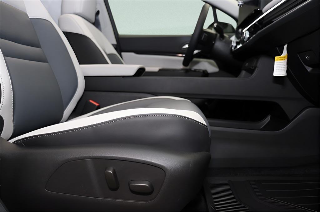 new 2025 Honda Prologue car, priced at $52,870