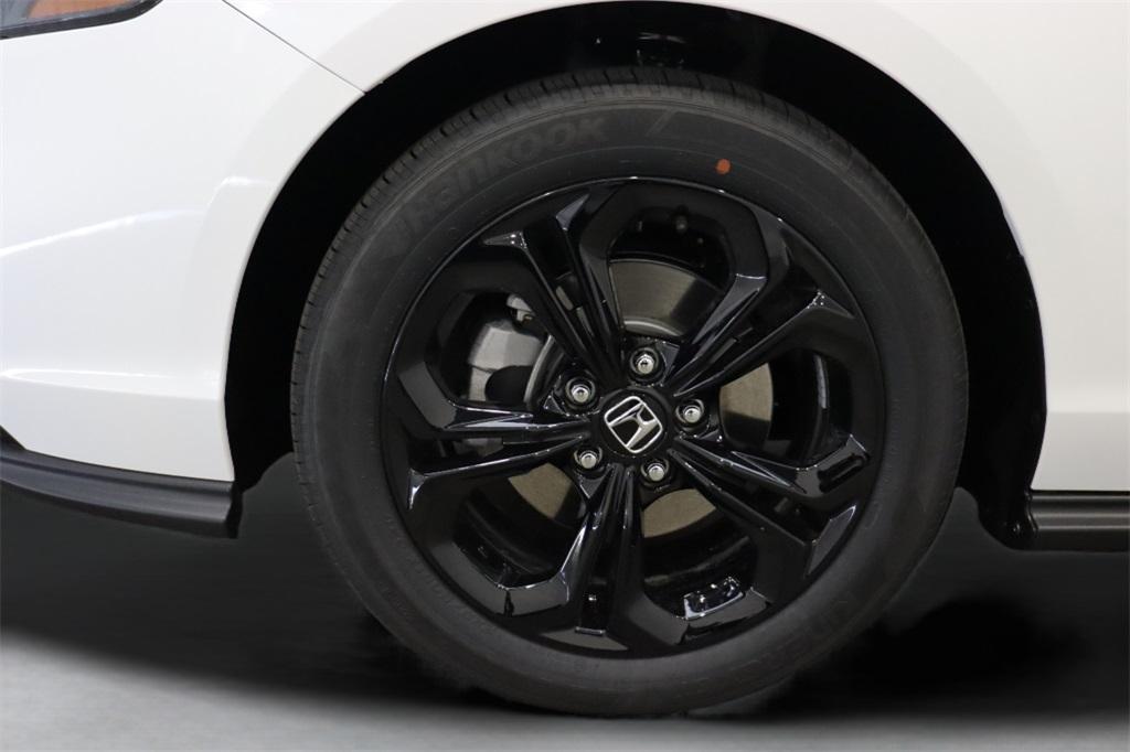 new 2025 Honda Accord car, priced at $30,996