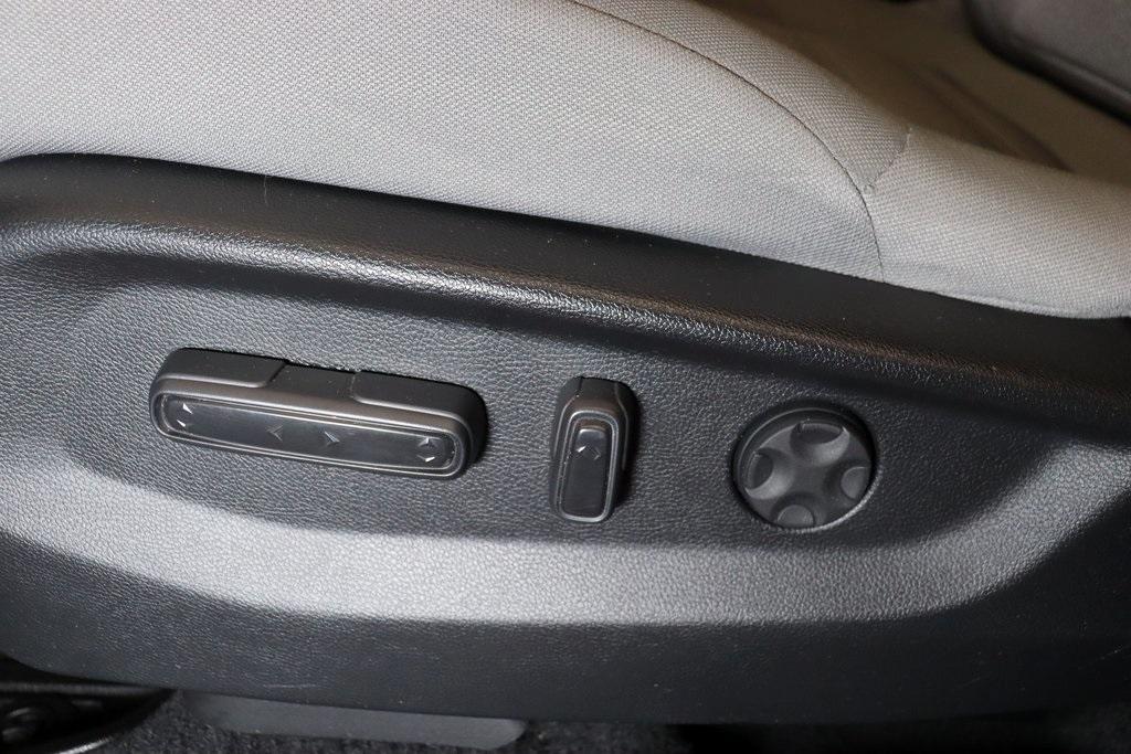 used 2022 Honda CR-V car, priced at $29,800