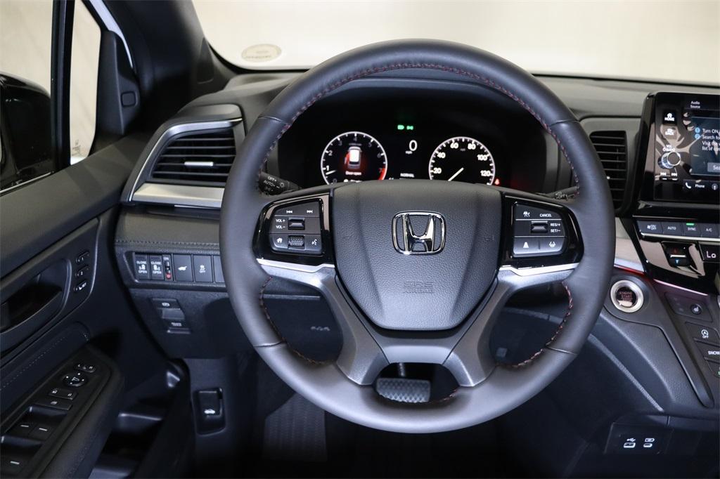 new 2025 Honda Odyssey car, priced at $42,965
