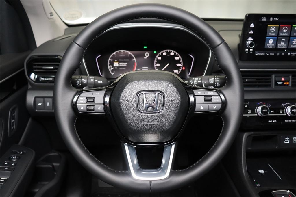 new 2025 Honda Pilot car, priced at $49,216